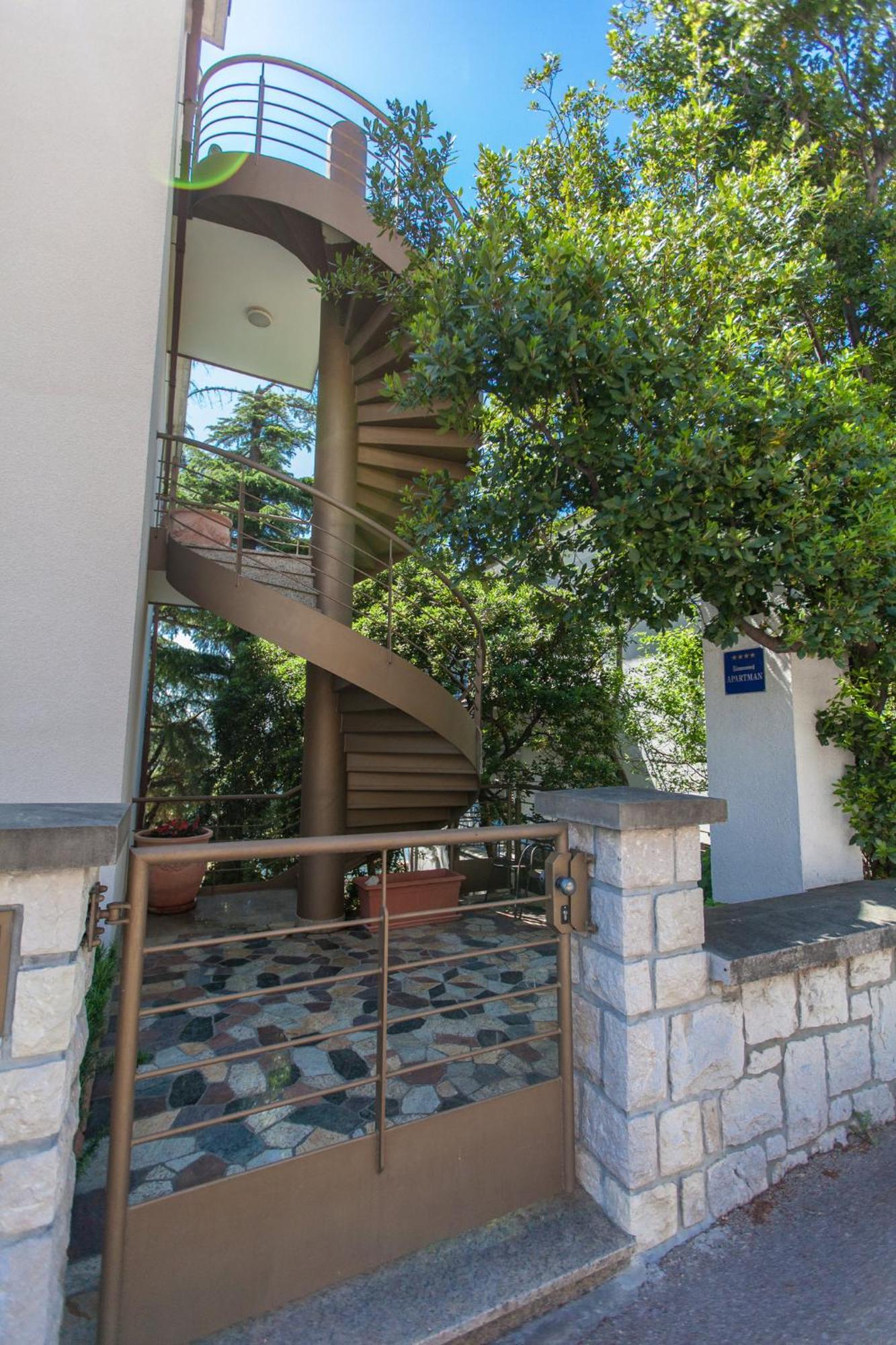 קריקווניצה Villa Maslina Apartments מראה חיצוני תמונה